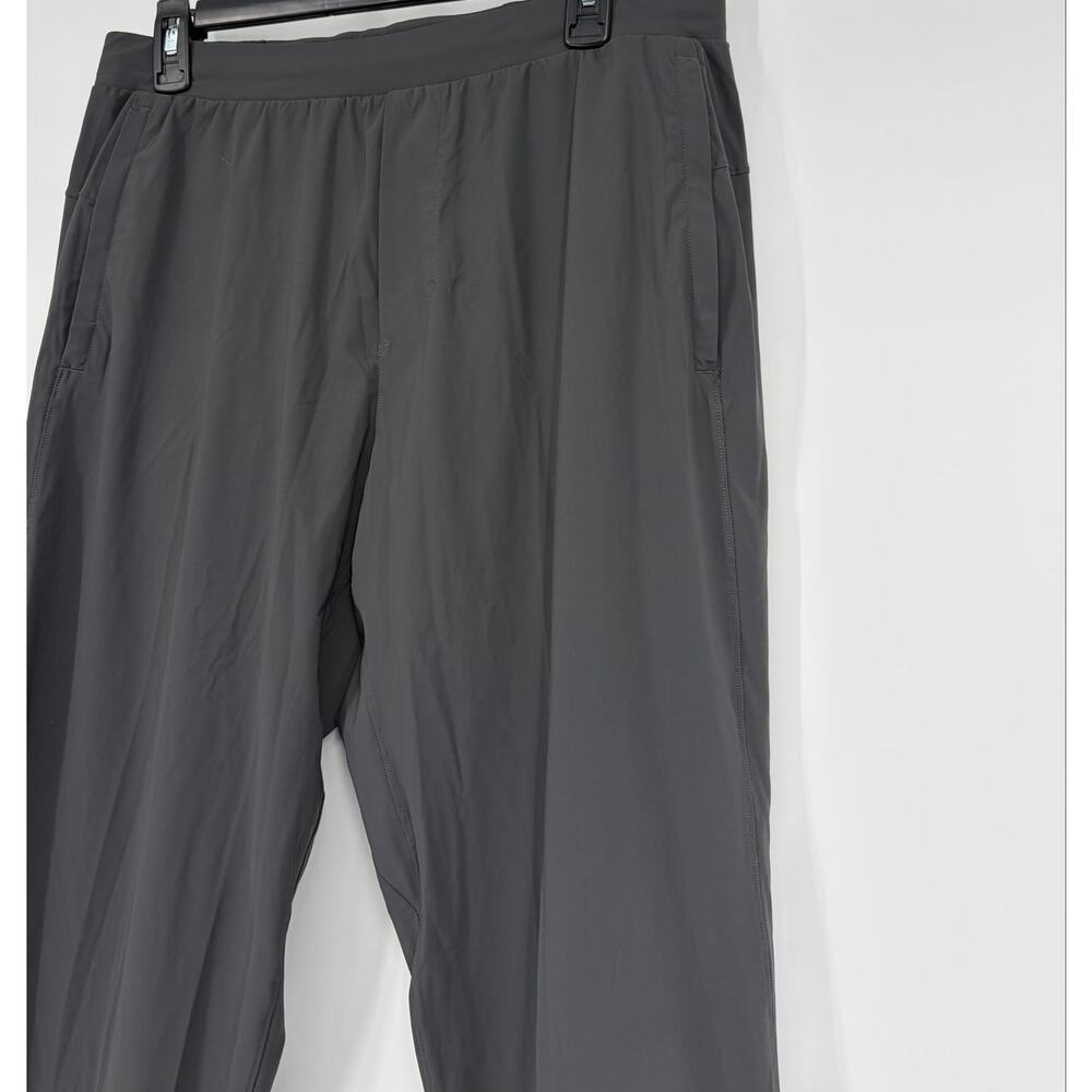 Lululemon Men’s Surge Jogger *Shorter - Picture 4 of 12